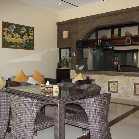 The Catur Villa Seminyak Esterno foto