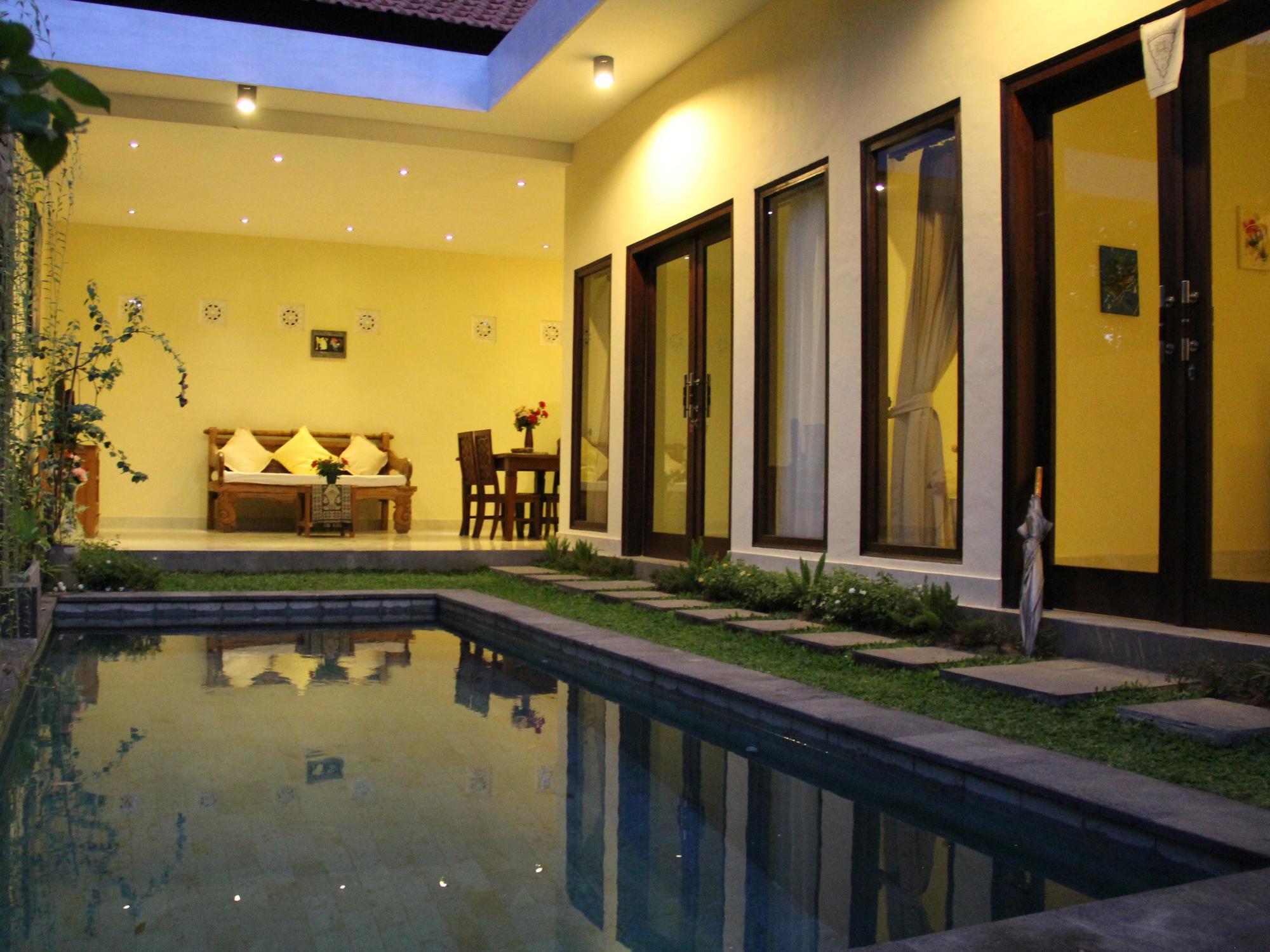 The Catur Villa Seminyak Esterno foto